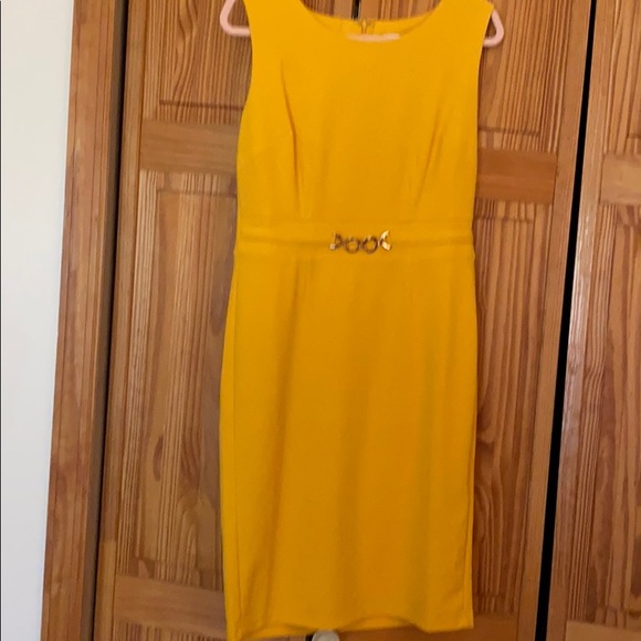 Dress 👗 - Picture 2 of 3